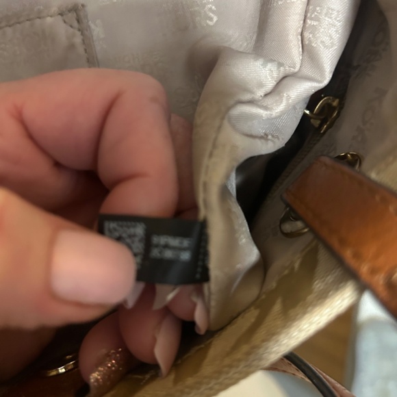 Michael Kors medium canvas bag - Picture 8 of 10